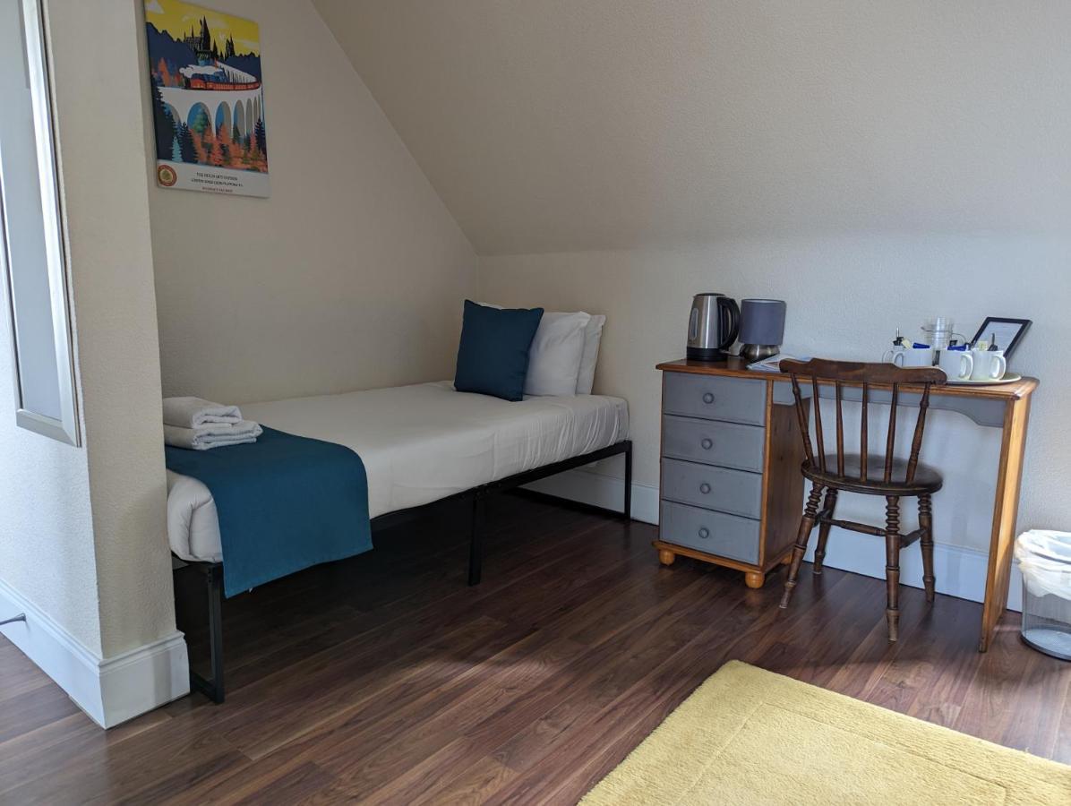 The Coo'S Guest House Inverness Zewnętrze zdjęcie
