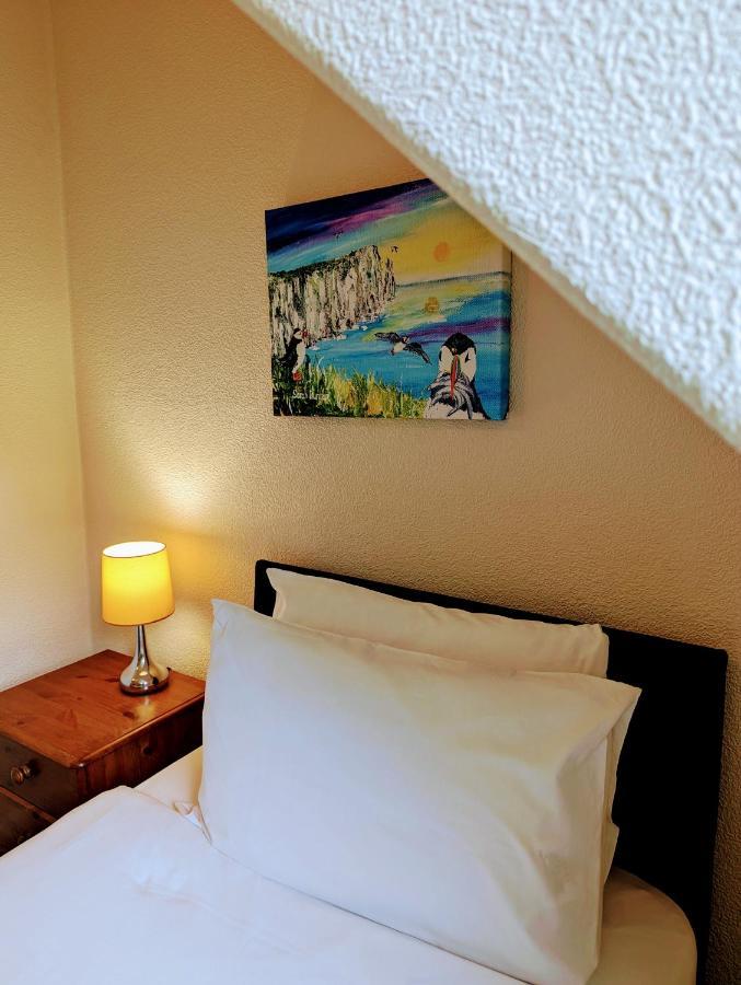 The Coo'S Guest House Inverness Zewnętrze zdjęcie