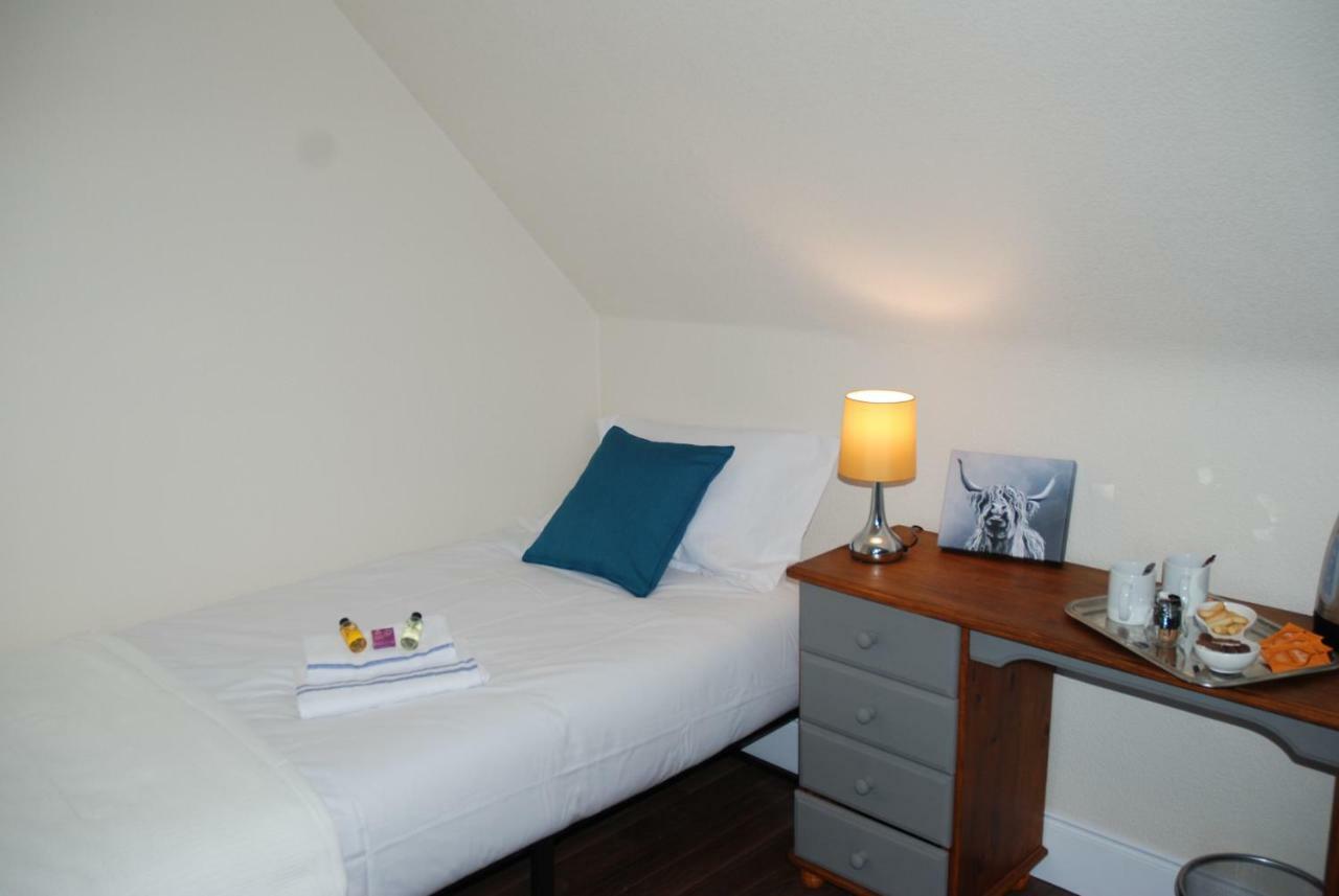 The Coo'S Guest House Inverness Zewnętrze zdjęcie
