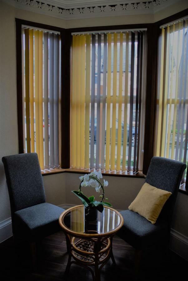 The Coo'S Guest House Inverness Zewnętrze zdjęcie